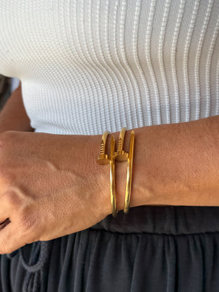 NAILHEAD BANGLES