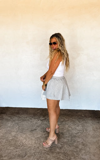 PRETTY IN PEARLS SKORT