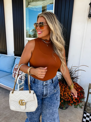 BAYLIE MOCK NECK BODYSUIT