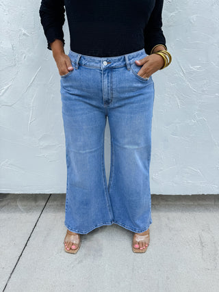 SYDNEY CROP FLARE JEANS