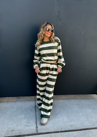 LET'S JUST LOUNGE STRIPE SET