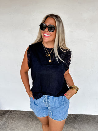 SWEET LACE DAYS TEE