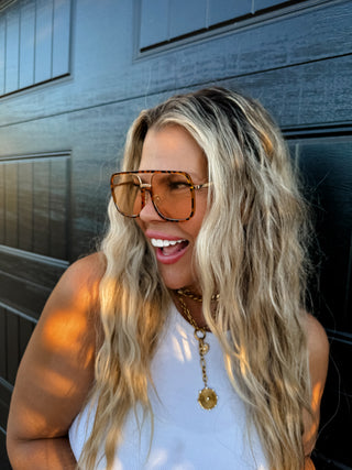 GOLDEN HOUR FRAMES
