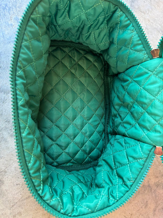 PREORDER- QUILTED PUFFER MAKEUP BAG