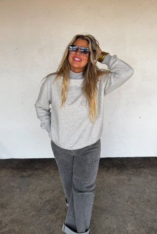 PREORDER- SPRING MOCK NECK POCKET PULLOVER