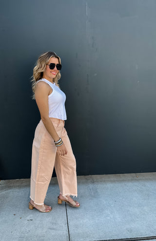 PEACH WASH BARREL JEANS