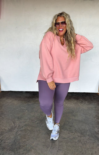 PREORDER- LIVED IN OVERSIZED PULLOVER