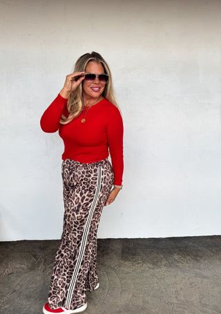 PREORDER- HADDIE SILKY CHEETAH WIDE LEG PANTS