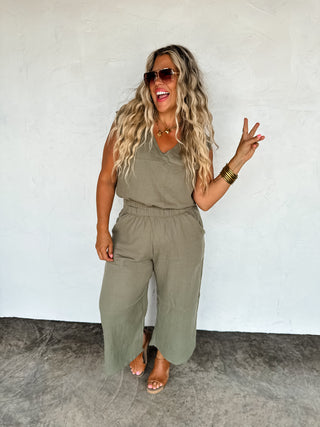 PREORDER- LAURA CROP PANT SET