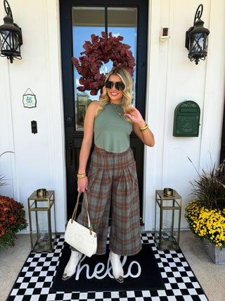 PREORDER- CAYLA CROP PLAID PANTS