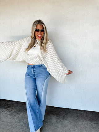 PREORDER- FREE SPIRIT BELL SLEEVE TOP