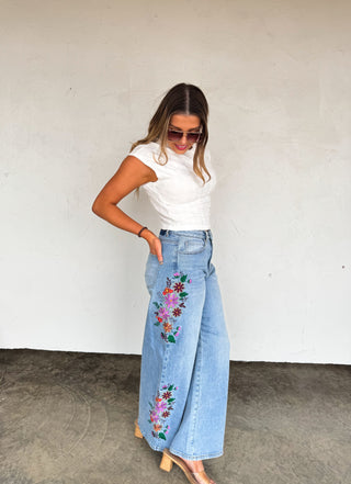 PREORDER- 2nd CUT- EVIE FLORAL EMBROIDERED JEANS