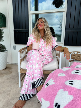 PREORDER- HALLOWEEN CLOUD BLANKET