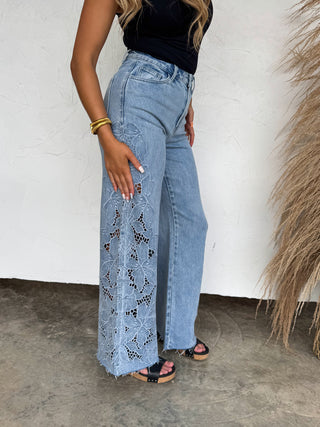 PREORDER- 2ND CUT- FLORAL CHARM WIDE LEG JEAN