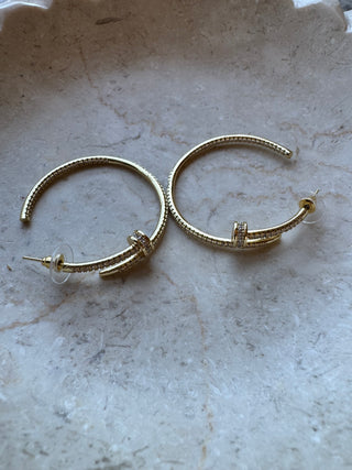 DIAMOND NAILHEAD EARRINGS