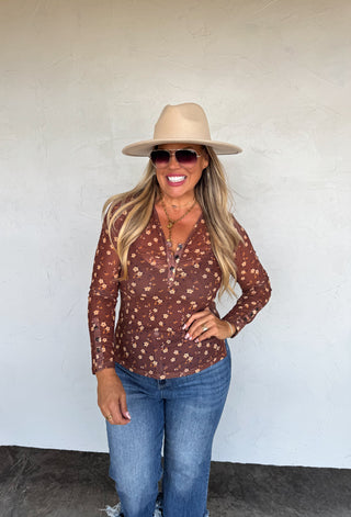 PREORDER- ANNIE VNECK MESH TOP