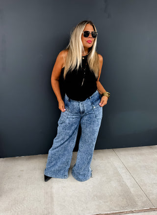 PREORDER- CHARLIE CINCH HEM WIDE LEG JEANS