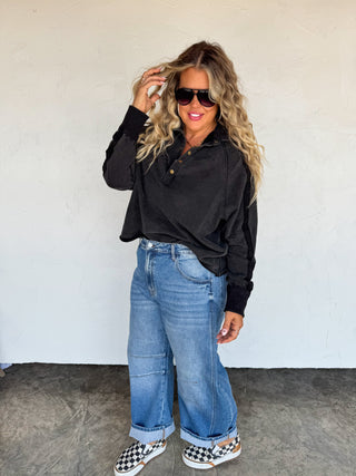 PREORDER- LONGER LENGTH- MARLEY SNAP BUTTON SWEATSHIRT