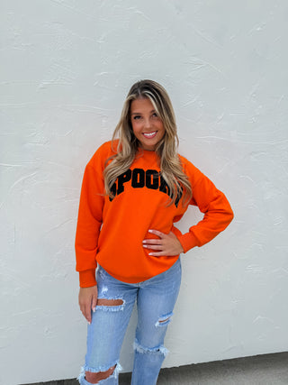 SPOOKY AND MAMA SHERPA LETTER SWEATSHIRT