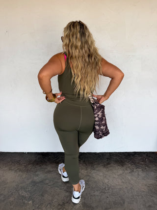 PREORDER- SERA YOGA JUMPSUIT