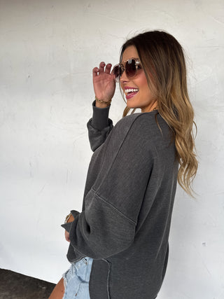 JOSS WASHED SWEATSHIRT