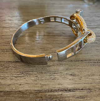 PAVE DIAMOND ANCHOR BANGLE