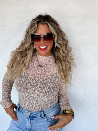 PREORDER- JOLIE LACE THUMBHOLE TOP