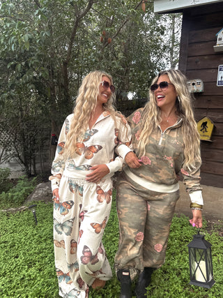 PREORDER- CAMO & BUTTERFLIES EASY DOES IT PULLOVER