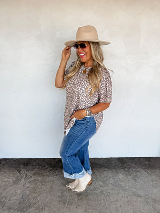PREORDER- URBAN NON DISTRSSED CROP JEAN