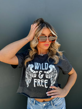 WILD & FREE GRAPHIC TEE