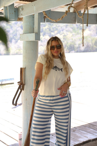 LAKE WEEKEND TEE