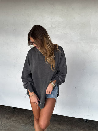 JOSS WASHED SWEATSHIRT