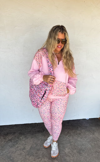 PREORDER- CARRY ALL PUFFER BAG