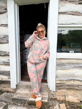 PREORDER- VINTAGE ROSE JOGGERS