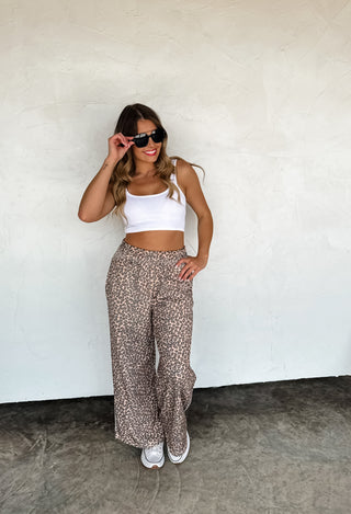 PREORDER- FLORAL & CHEETAH DRIFT AWAY JOGGERS